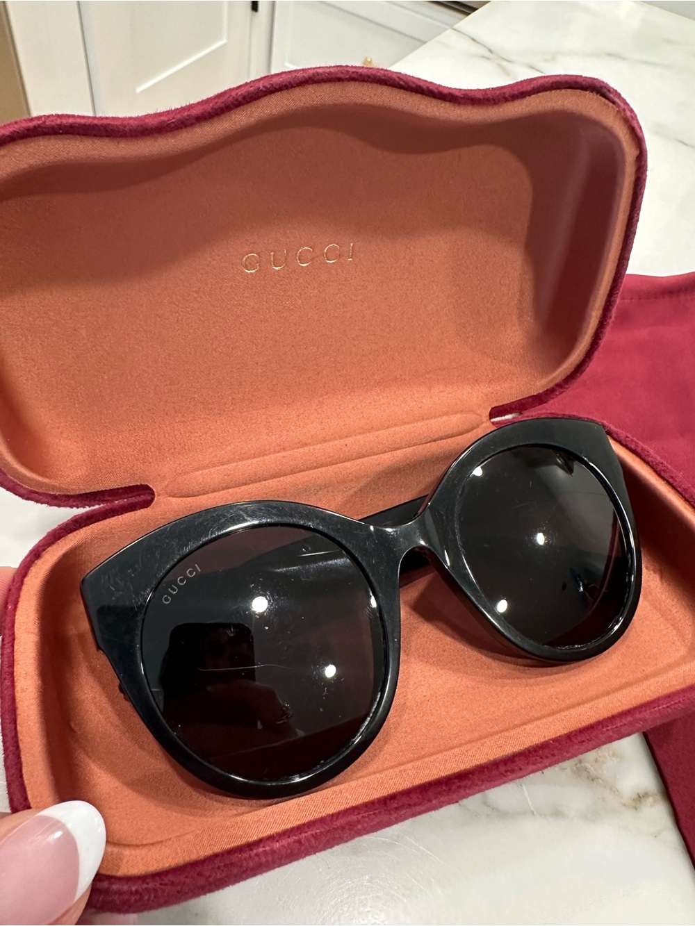 Authentic Gucci Black Round Cat-Eye Sunglasses